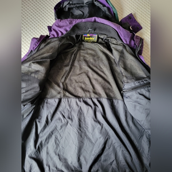 Solstice GORE TEX women's jacket - Picture 3 of 6